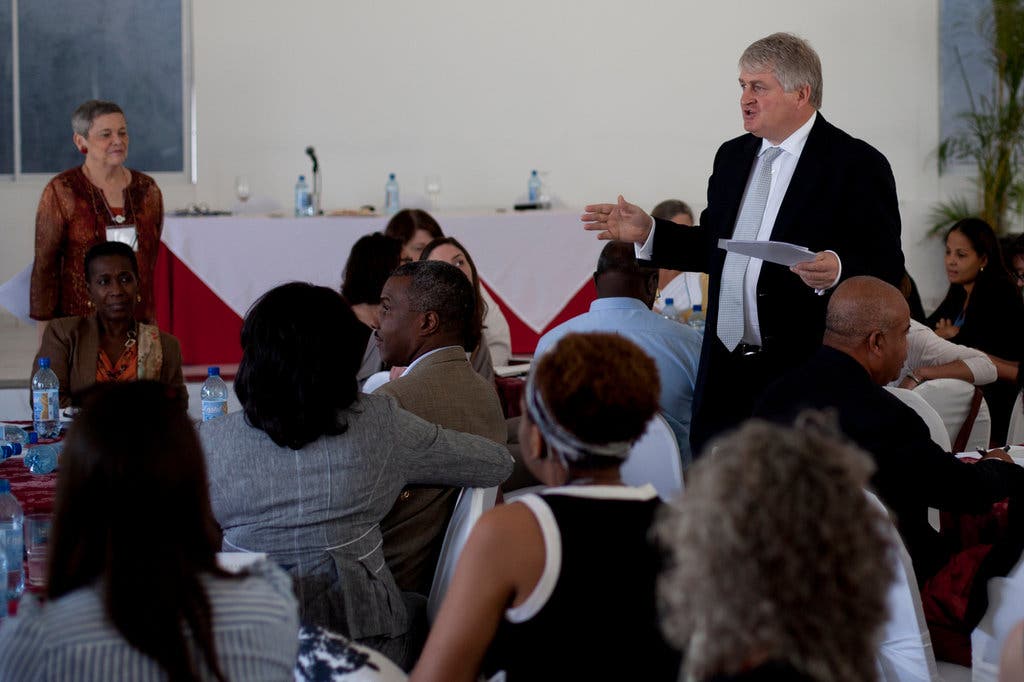 Denis O’Brien addresses a crowd at a Clinton Global Initiative meeting.